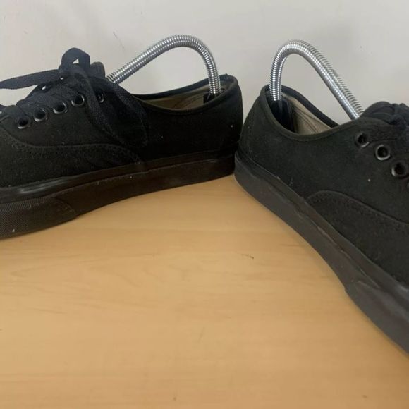 Vans Off The Wall Black Canvas Shoes size 9.5Mens/11Womens - Picture 9 of 9